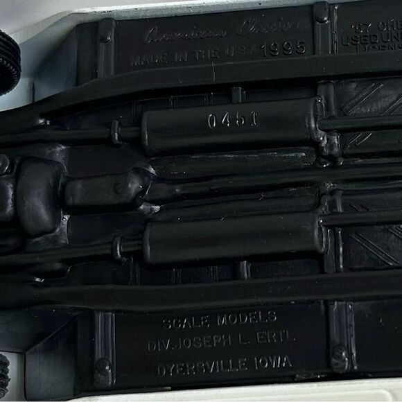 Ertl '57 Chevy Bel Air Nomad White Truck Atlantic Gasoline Motor Oil Bank New - Picture 6 of 9